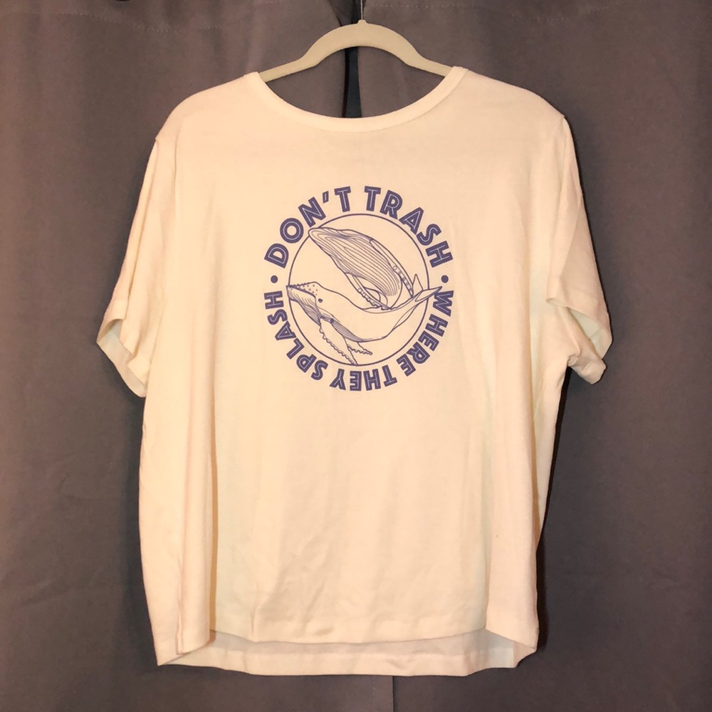 Lucy and Yak whale graphic tee